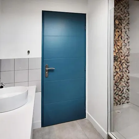 Eurexpo 3ch Apartment