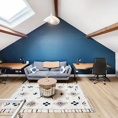 Eurexpo 3ch Apartment
