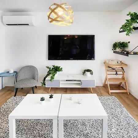 Apartment Eurexpo 3ch